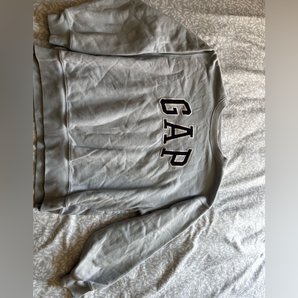 Gap sweatshirt/medium, light blue with navy gap logo in middle